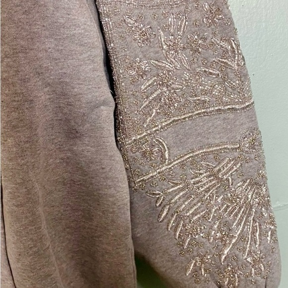 Free People Gray hoodie sweatshirt Jacket with SIVLER embellished em Sleeves - Picture 9 of 10